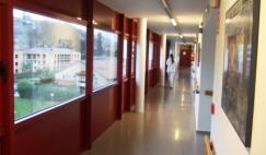 Residencia ancianos Cantabria Amma Las Anjanas. Pasillo de la segunda planta
