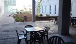 Residencia ancianos castilla la mancha Amma El BalconciTerraza y jardín interior