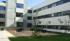 Residencia ancianos madrid Amma Coslada. Jardín interior de la residencia