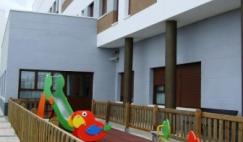 Residencia ancianos Amma Tejina. Zona de juegos infantiles