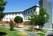 Residencia ancianos castilla la mancha Amma El Pinar. Jardines de la residencia